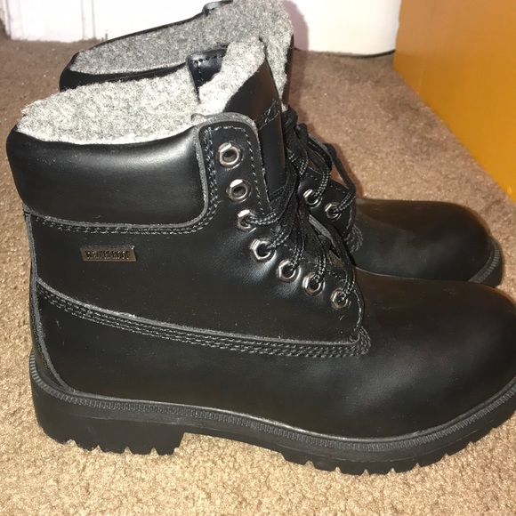WINTER BOOT - Picture 2 of 3
